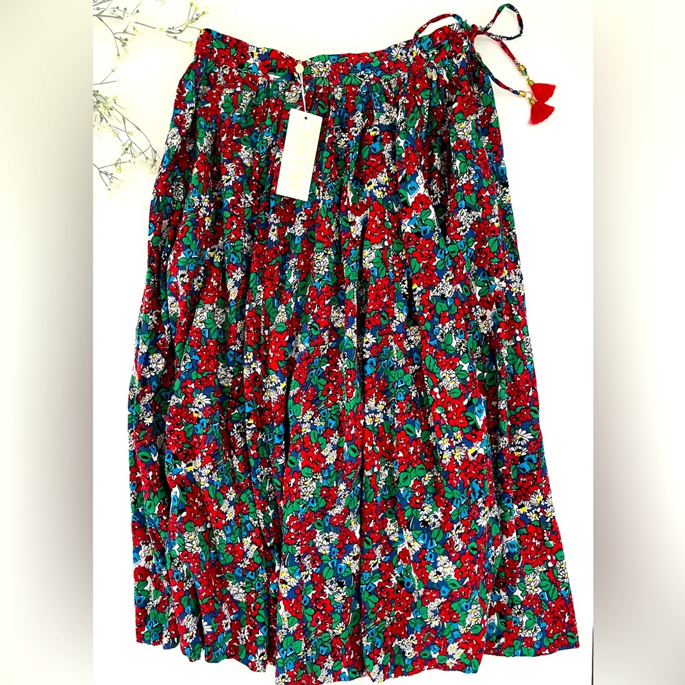 Suzi Kondi Multicolor Floral A-Line Skirt